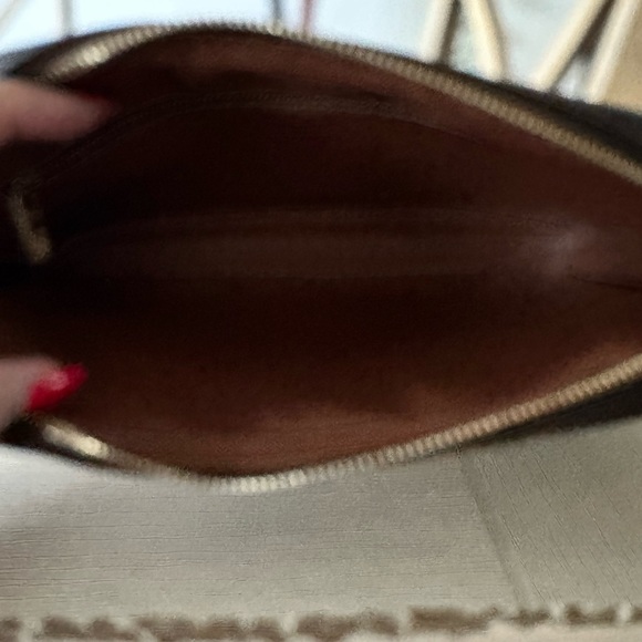 Louis Vuitton Marley. - Picture 4 of 6